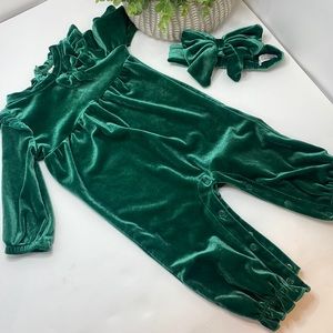 Baby Velour Jumpsuit size 6 moths